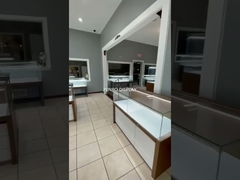 500*500mm Glass Jewelry Pedestal T5 LED Lockable Jewelry Vitrine Display